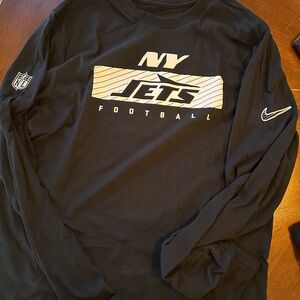 Nike Black Long Sleeve Tees for Sports Enthusiasts